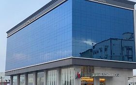 Golden Dream Hotel